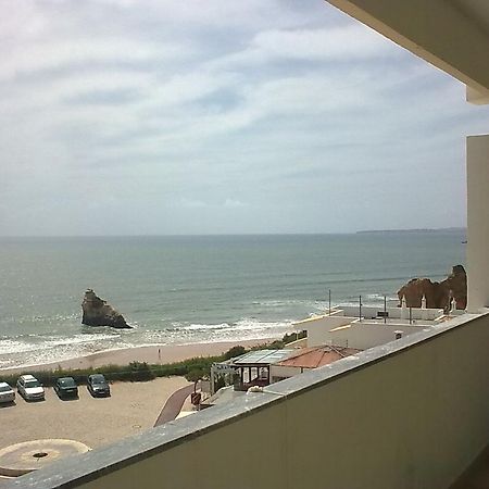 Rocha Praia Mar Beach Front Line Bay بورتيماو الغرفة الصورة